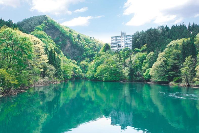 Yumoto Choseikan 带刀 外观 照片