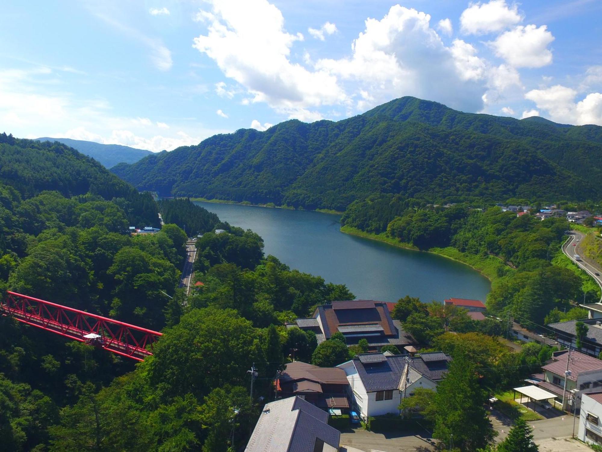 Yumoto Choseikan 带刀 外观 照片