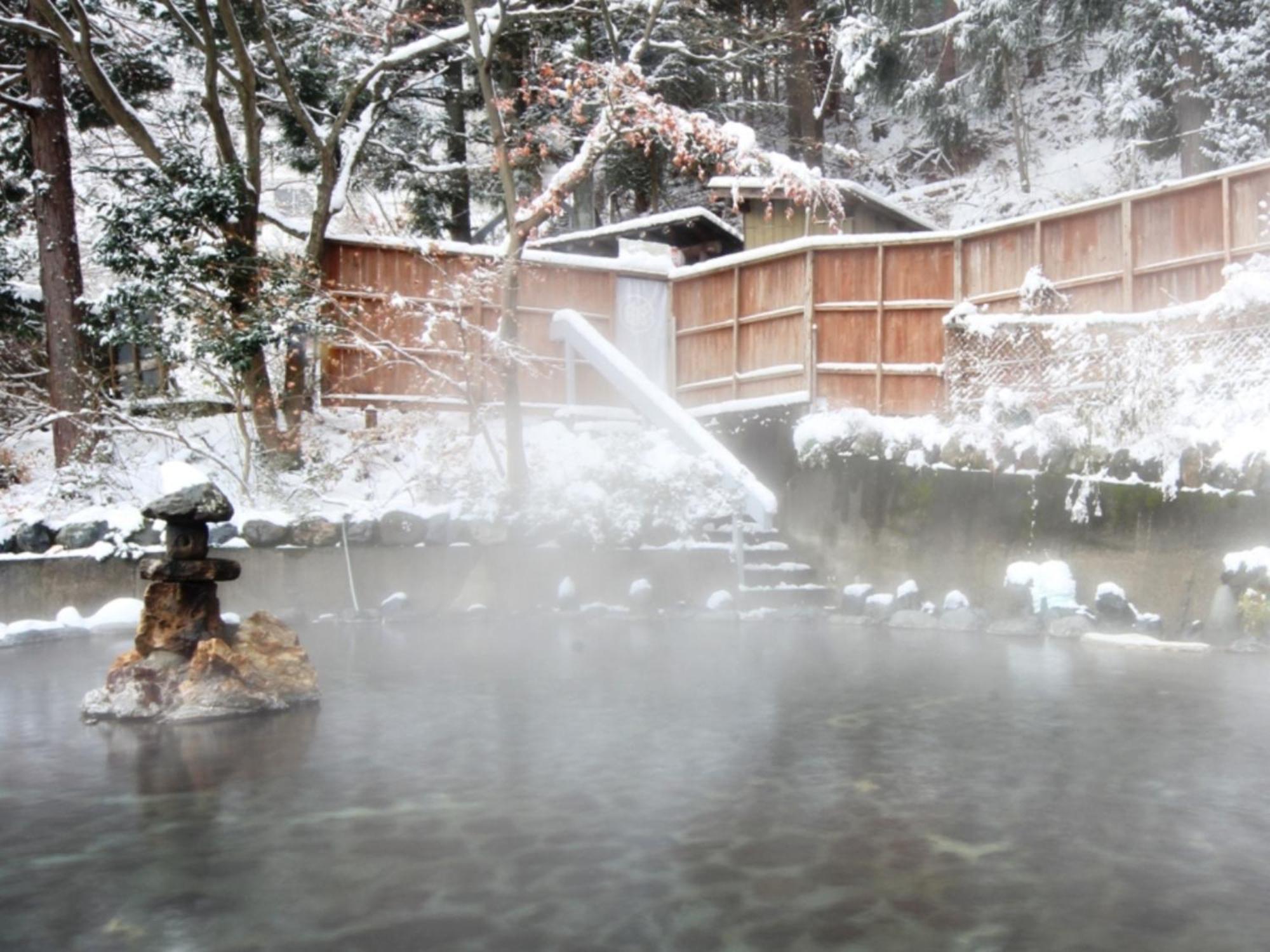 Yumoto Choseikan 带刀 外观 照片